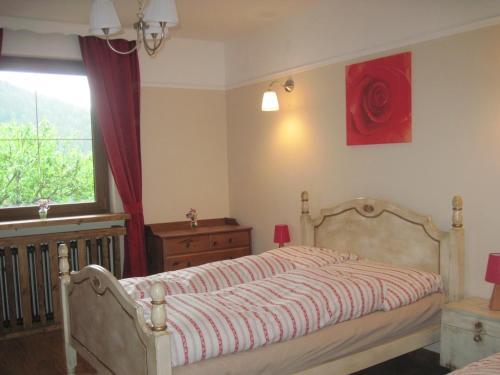 Hostal Chalet Catton