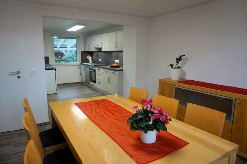 Apartamento Ferienwohnung Auszeit Zwiefalten