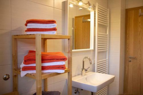 Apartamento K�pfchen-ferienwohnungen ? Wohnung K�pfle