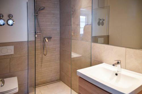 Apartamento Spitzing Lodge Ferienwohnungen