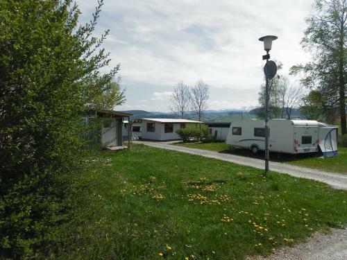 Apartamento Luxus Wohnwagen Alpenblick