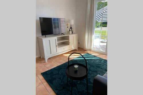 Apartamento Das Schneckenhaus - Ferienwohnung Mit Pool & Seeblick