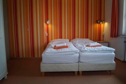 Hostal Hotel Pension De Gasterei