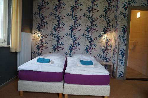 Hostal Hotel Pension De Gasterei