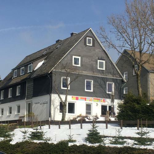 Hostal Hotel Pension De Gasterei