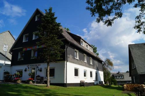 Hostal Hotel Pension De Gasterei