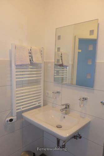 Hostal Pension Haus Linden
