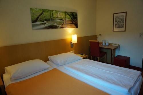 Hostal Gasthof Pension Gr�ner Anger