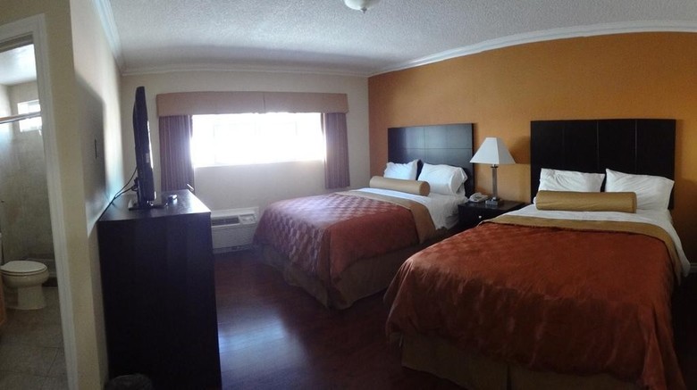 Posada Staples Center Inn