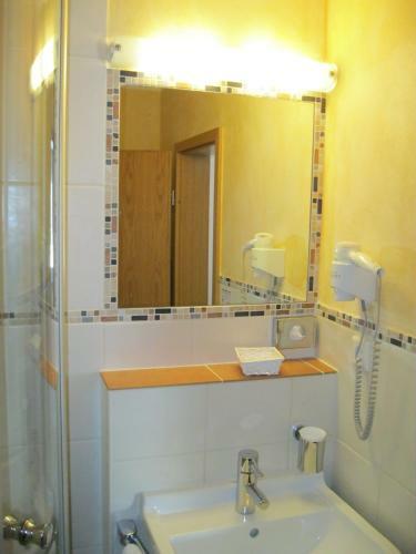 Hostal Tommes G�stehaus Zur M�hle