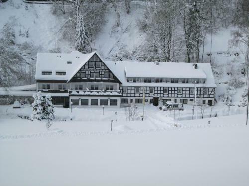 Hostal Tommes G�stehaus Zur M�hle