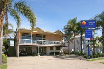 Bay Executive Motel
