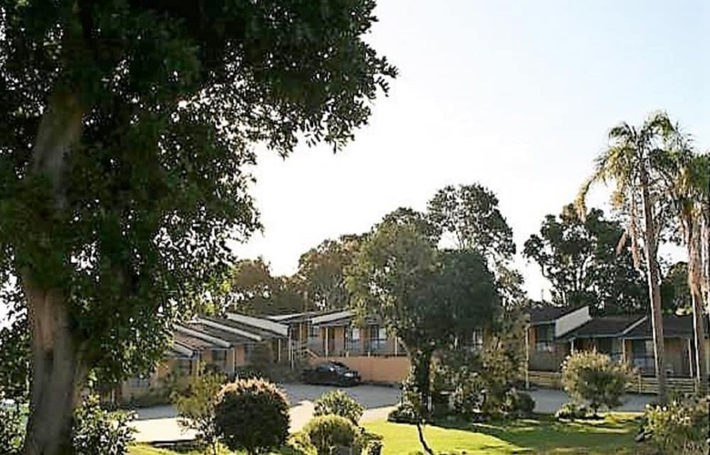 Newcastle Links Motel
