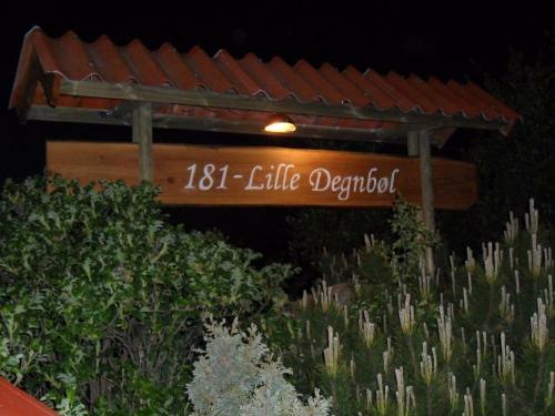 Lille Degnb�l Holiday House