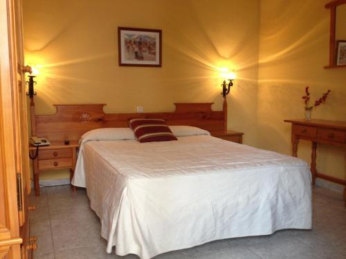 Hotel Meson Fuente Del Pino