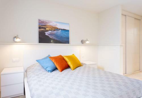 Sunny Castillo Apartment