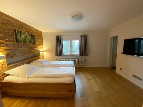 Hostal Berggasthof Zur Glocke