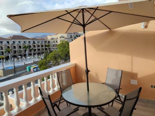 Comfortable Apartment Los Cristianos. Free Wifi.