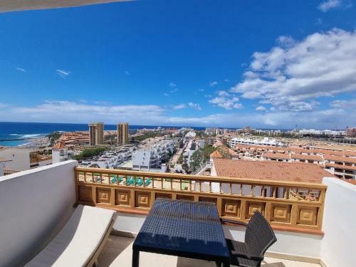 Ocean View Apartment Los Cristianos
