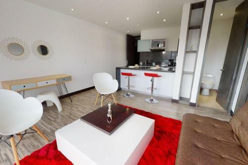 Apartamento Lujoso Apto Con Espacios Amplios Y Luz Natural