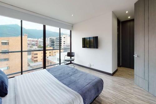 Apartamento Lujoso Apto Con Espacios Amplios Y Luz Natural