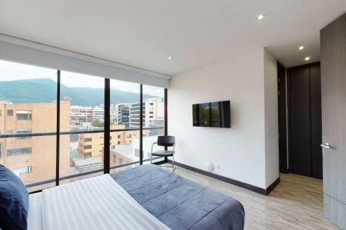 Apartamento Lujoso Apto Con Espacios Amplios Y Luz Natural