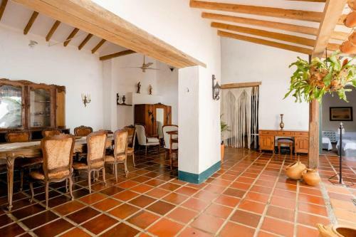 Casa Aguasclaras, La Casa Completa Para Ti!