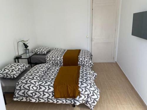 Badalona Apartment Moore