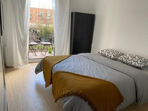 Badalona Apartment Moore