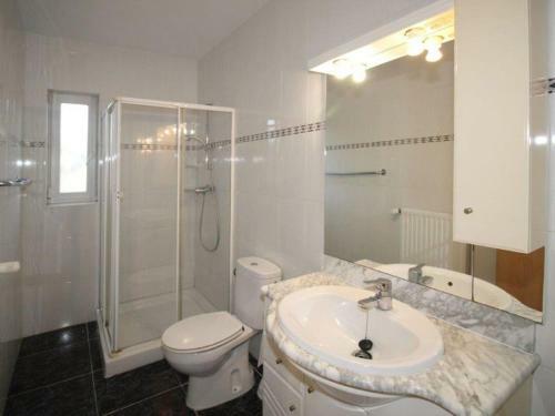 Holiday Home Pineda 6a