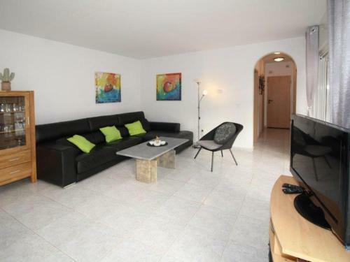 Holiday Home Pineda 6a