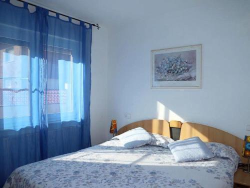 Holiday Home Pineda 6a