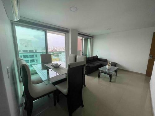 Hermoso Apartamento Con Excelente Vista Y Piscina