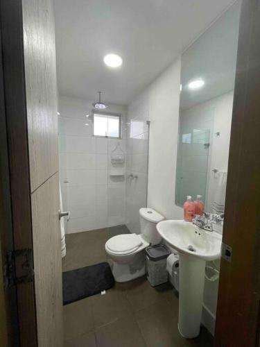 Hermoso Apartamento Con Excelente Vista Y Piscina