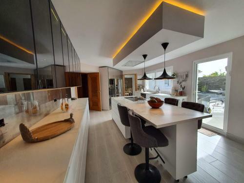 Luxury Villa With Amazing Sea Views In A Totally Private Environment