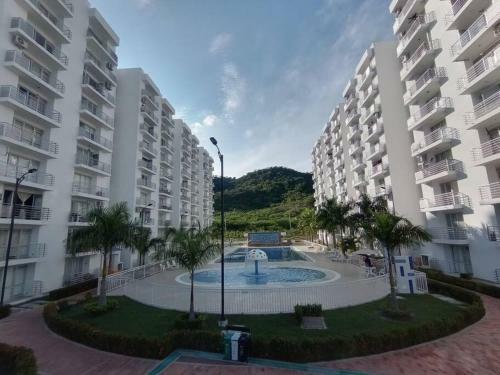 Apartamento Hermoso Apto Con Piscina Girardot A Estrenar.