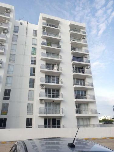 Apartamento Hermoso Apto Con Piscina Girardot A Estrenar.