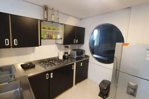 Apartamento C�modo Y Tranquilo En El Poblado