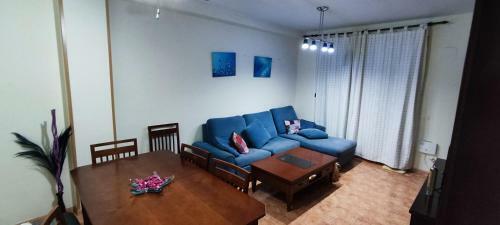 Apartamento Con Terraza Y Piscina