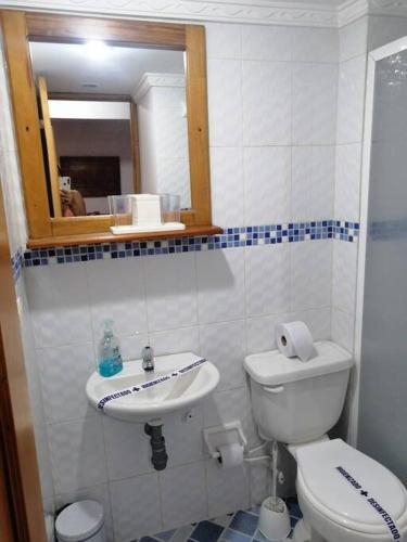 Apartamento Tu Hogar En Otro Lugar...tranquilo Y C�modo.