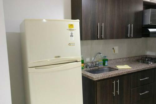 Comfortable Apartment Near Itagui Metro Station