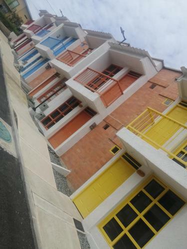 Cafe Colores Apto Completo 6