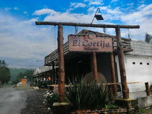 Hotel El Cortijo