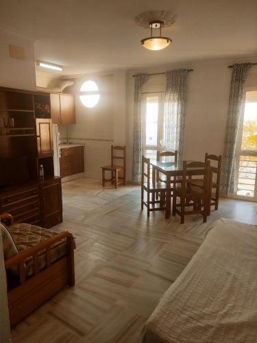 Apartamento Conile�o Con Terraza