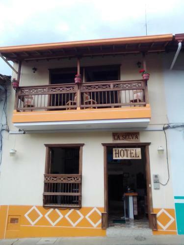 Hotel La Selva Jardin