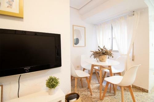 Bonito Y Practico Apartamento Cerca De La Playa