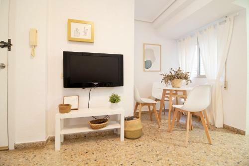 Bonito Y Practico Apartamento Cerca De La Playa