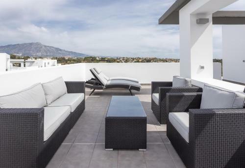 New Penthouse Apartment In Marbella