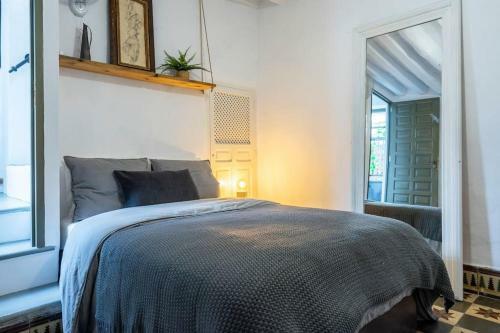 The Boxmaker's House
