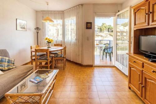 Grifeu 17 Acogedor Apartamento Al Lado de La Playa